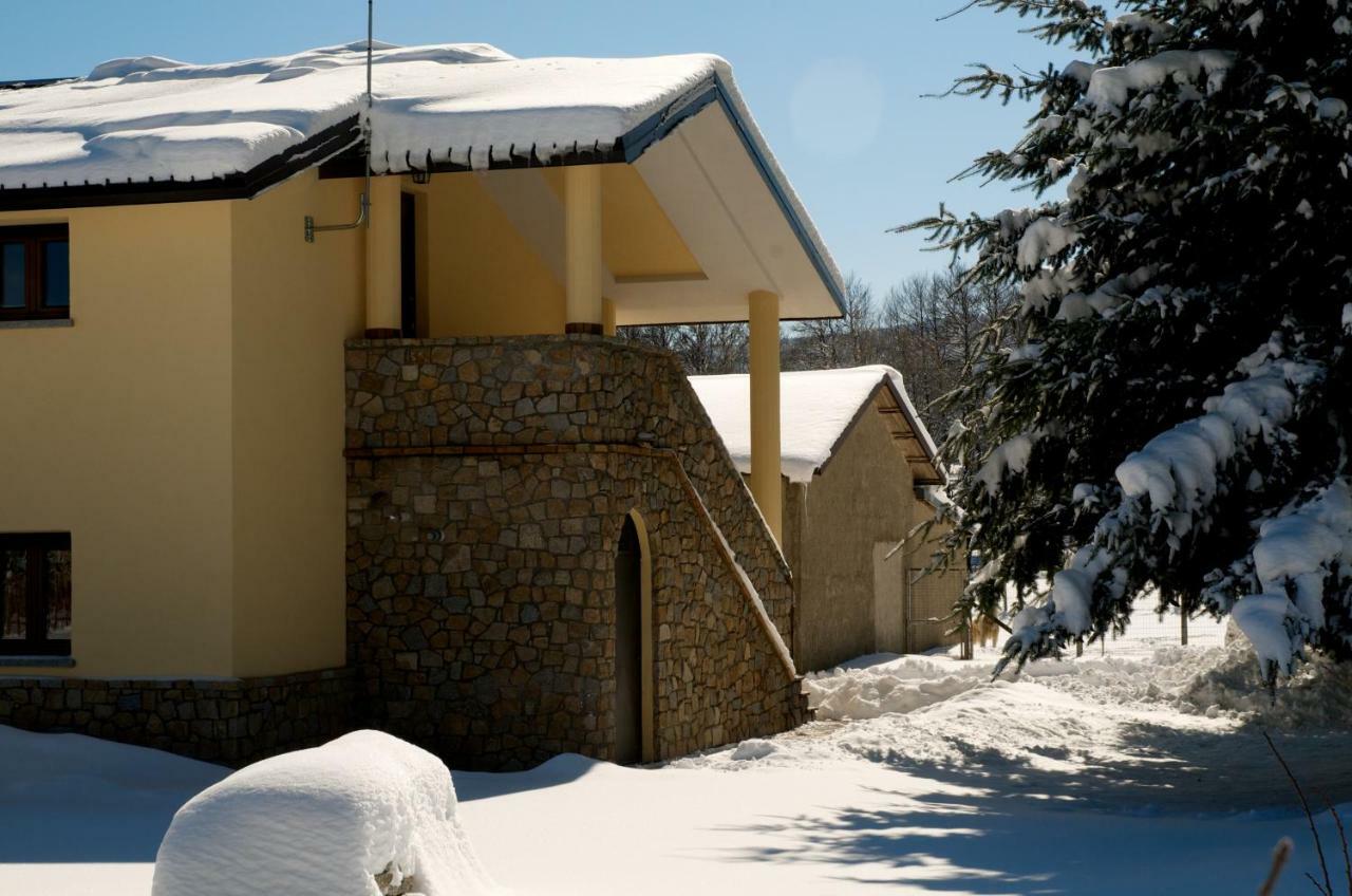 Agriturismo Fiorella Camigliatello Silano Exterior foto